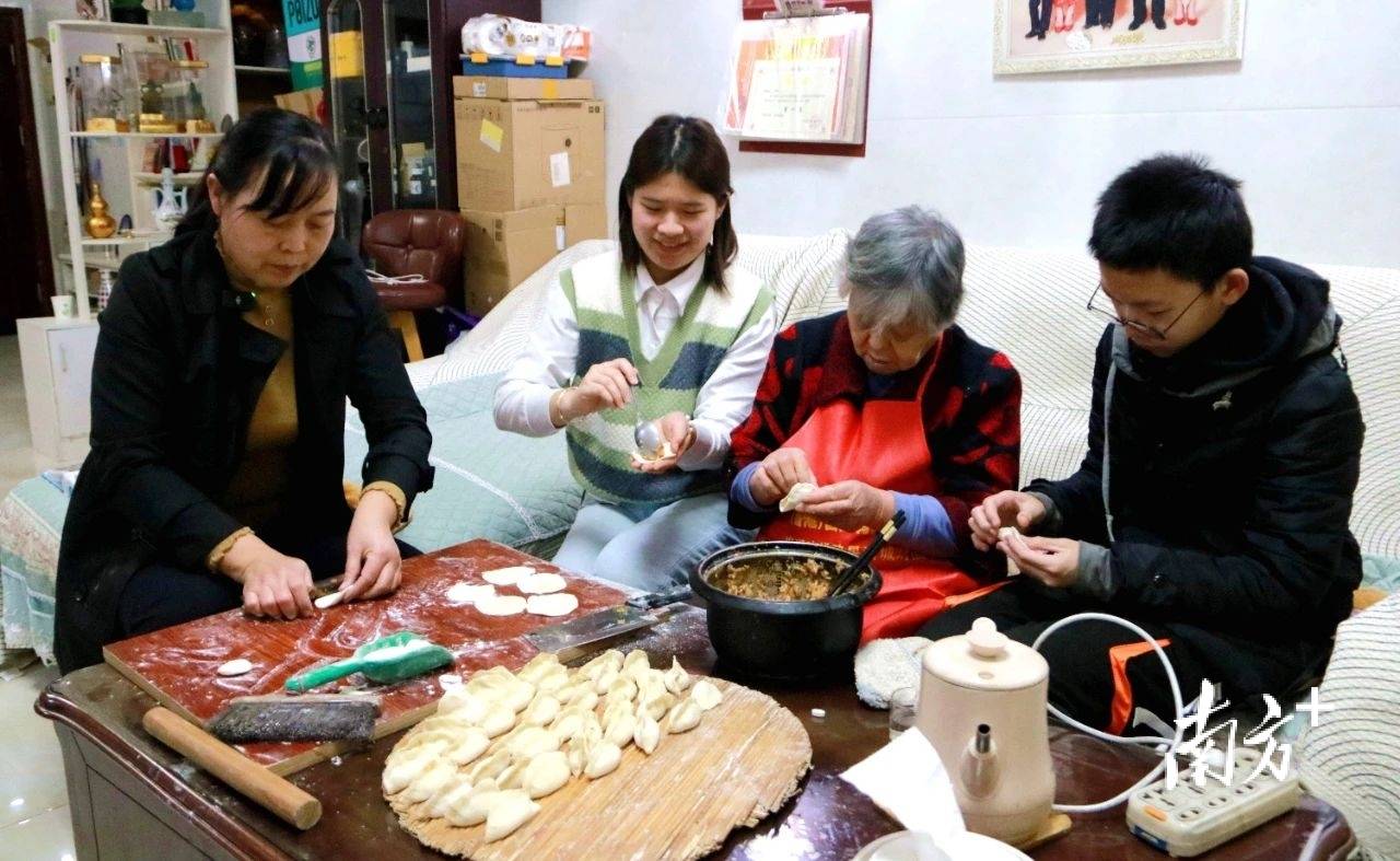 “家人在哪，幸福就在哪”，今年春节他们在麻涌过