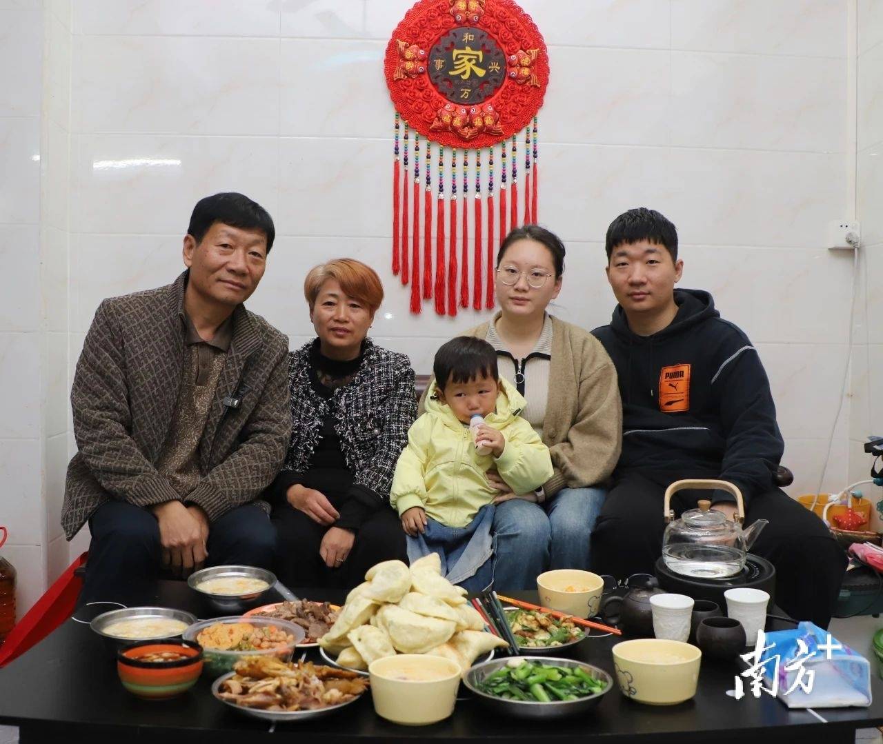 “家人在哪，幸福就在哪”，今年春节他们在麻涌过